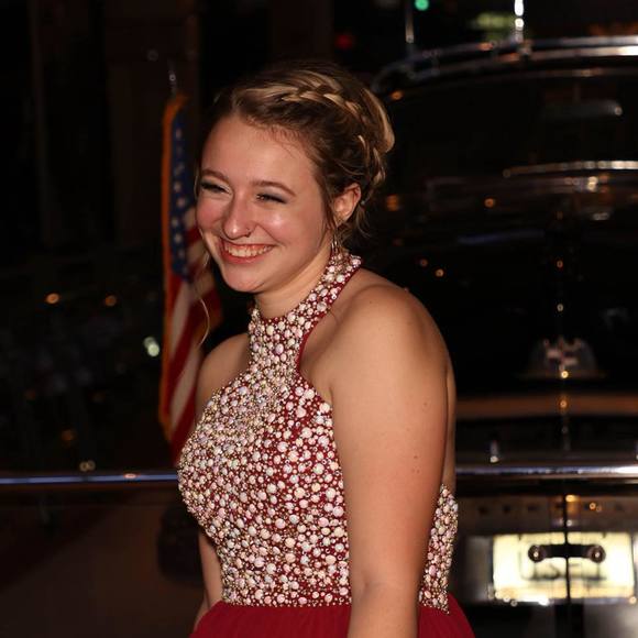 Meet your Posher, Miranda - Picture 1 of 1